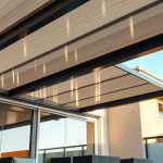 flexible Terrassenüberdachung mit Schiebedach
